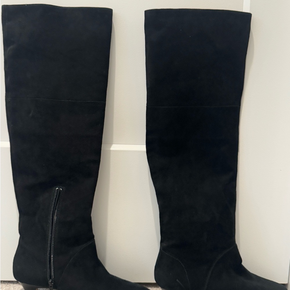 Silent D X Anthropologie All Black Kitten-Heel Suede Boots - Picture 2 of 5